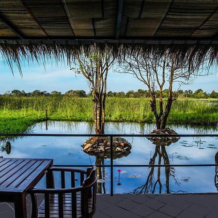 Sigiriya Wewa Addara Hotel - Hotel By The Lake Kamer foto