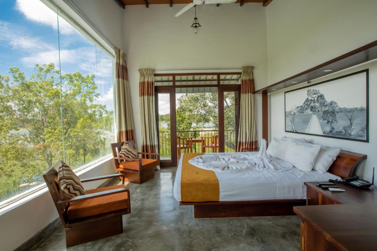Sigiriya Wewa Addara Hotel - Hotel By The Lake Buitenkant foto