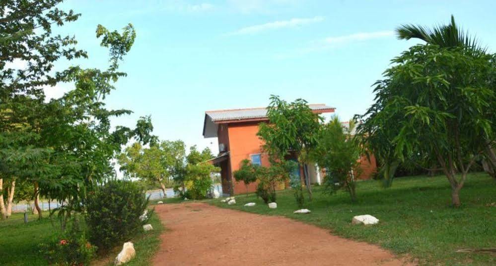 Sigiriya Wewa Addara Hotel - Hotel By The Lake Buitenkant foto